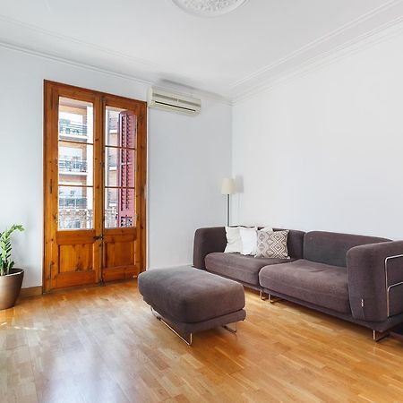 Flateli Aribau Apartment Barcelona Exterior photo