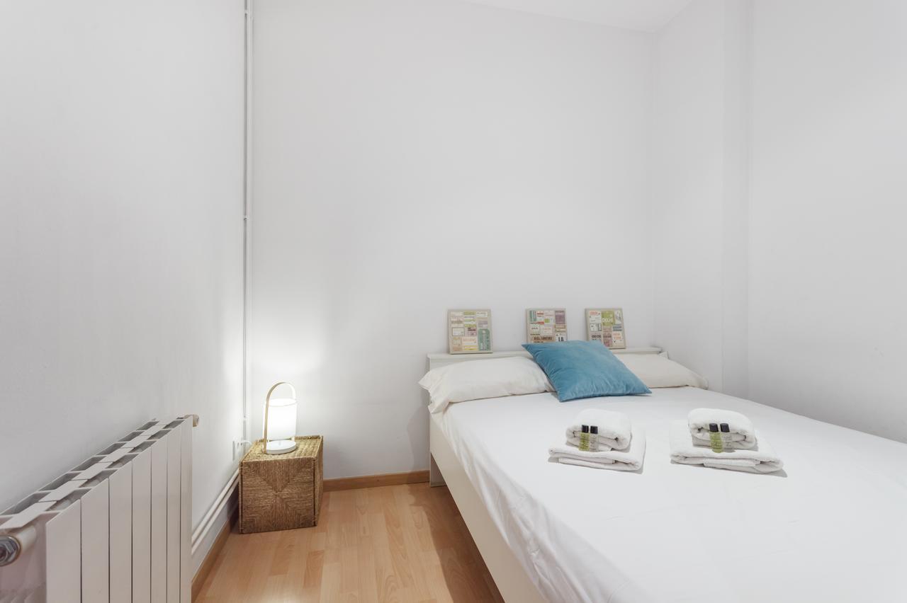 Flateli Aribau Apartment Barcelona Exterior photo