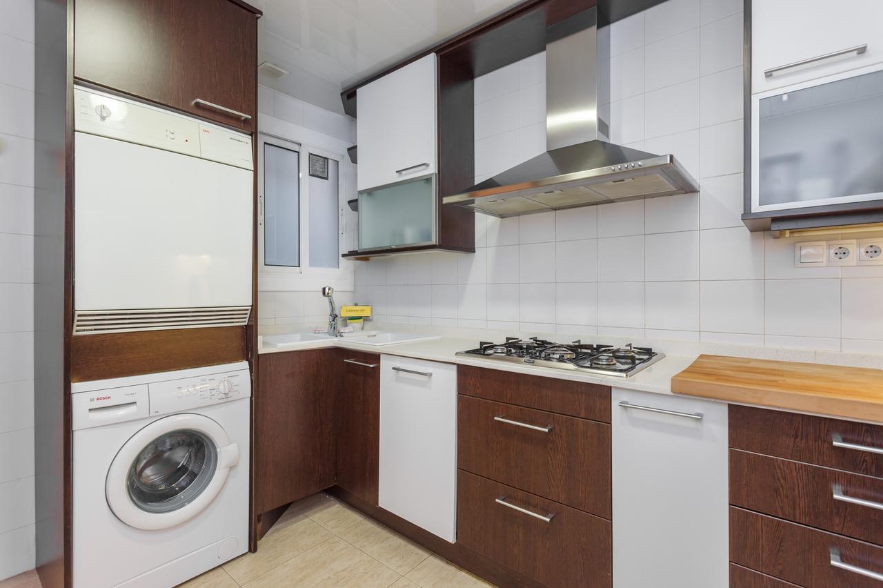 Flateli Aribau Apartment Barcelona Exterior photo